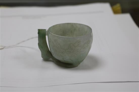 A Chinese jadeite cup